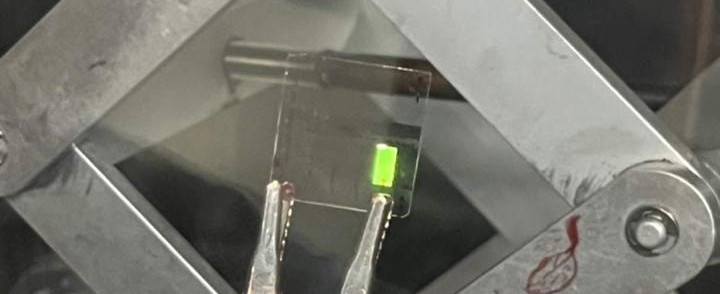 OLED display technology experiment